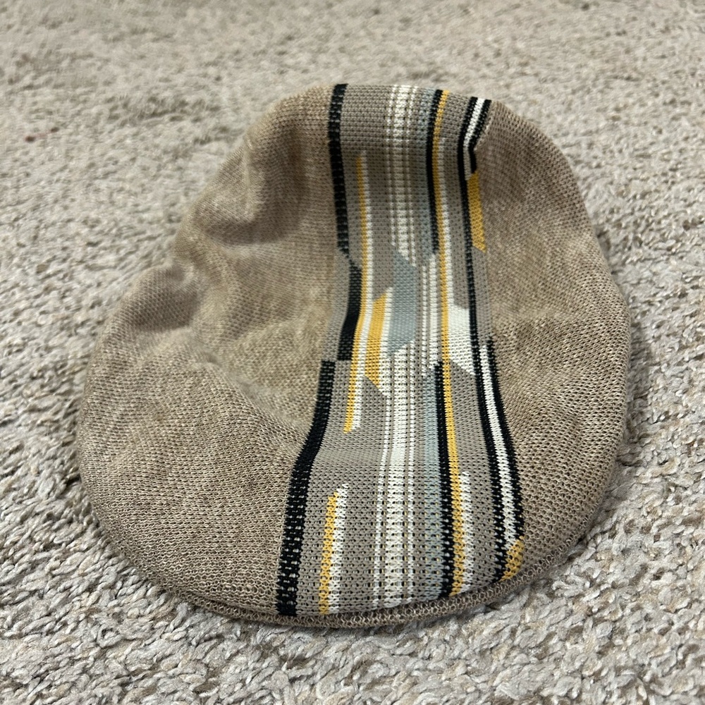 Kangol Men's Argyle Stripe 504 Flat Cap Hat Medium Linen Blend Travel Vacation